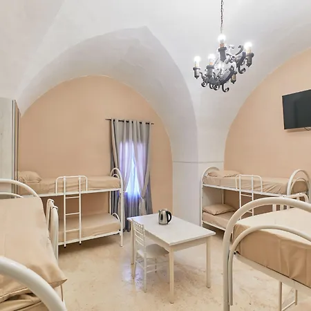 Made First Bed & Breakfast Gallipoli